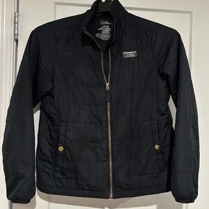 L.L. Bean Mountain Classic Puffer Jacket in Black - Women's Petite XS